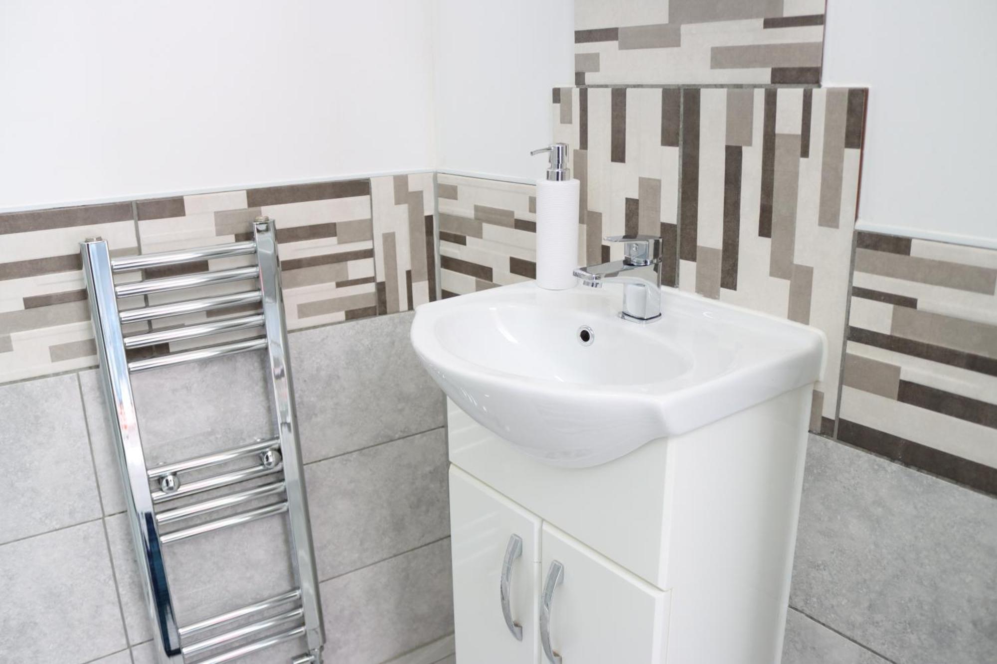 Cosy Studio With Kitchenette And Private Bathroom - 15Mins To Central London! Exterior foto