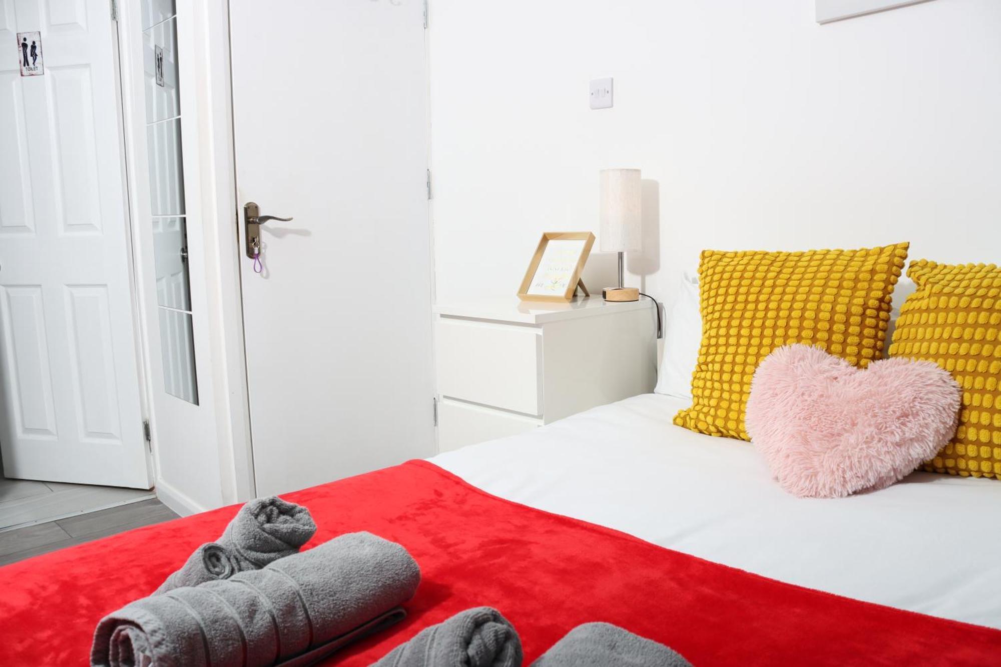 Cosy Studio With Kitchenette And Private Bathroom - 15Mins To Central London! Exterior foto
